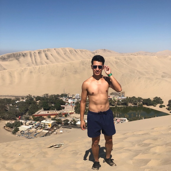 Meet your Posher, Victor - Picture 1 of 3